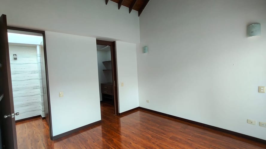 Casa de 3 alcobas en venta en Camino La Floresta, Chía, 140 m² · foto 18 de 24