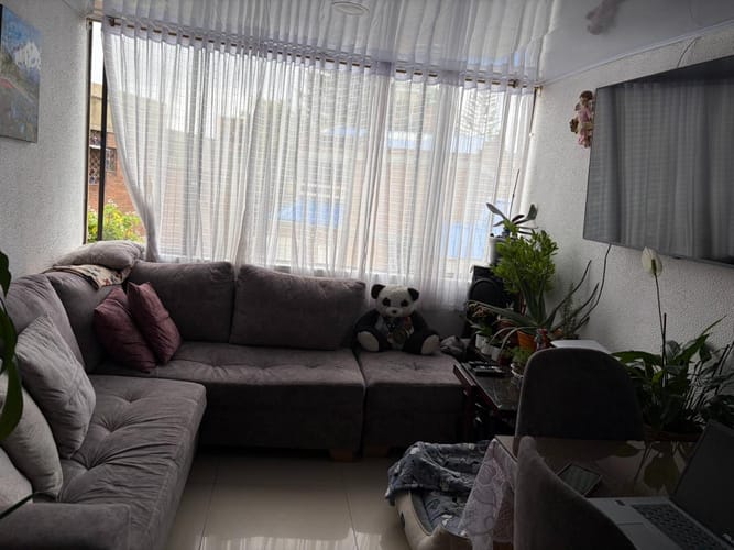 Apartamento de 3 alcobas en venta en Primavera Occidental - Puente Aranda, Bogotá, 48 m² · foto 2 de 21