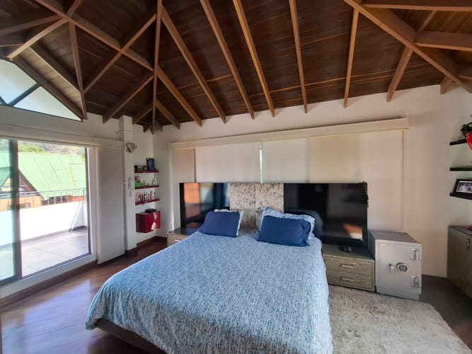 Casa de 6 alcobas en venta en Fonquetá, Chía, 285 m² · foto 8 de 19