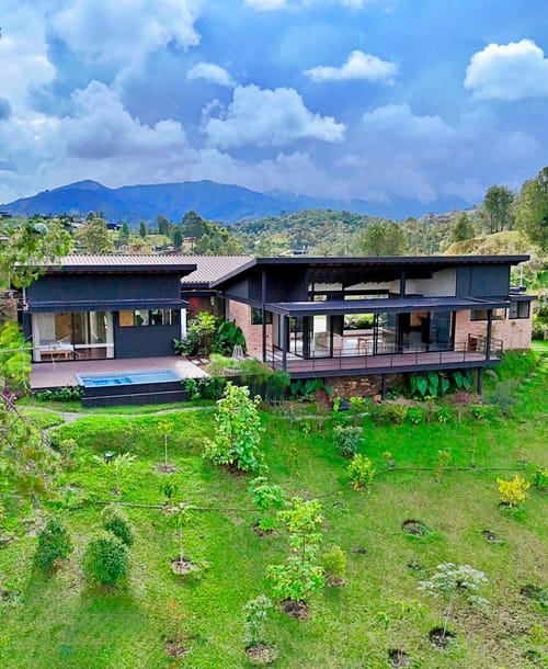 Casa de 5 alcobas en venta en Pantanillo, El Retiro, 416 m² · foto 3 de 12
