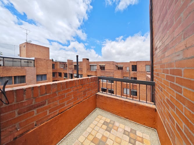 Apartamento de 3 alcobas en venta en Colina Campestre, Bogotá, 103 m² · foto 13 de 20