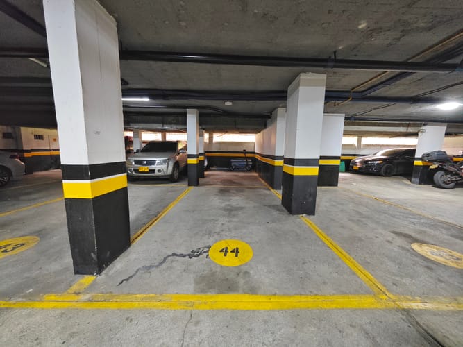 Apartamento de 3 alcobas en venta en Colina Campestre, Bogotá, 103 m² · foto 18 de 20