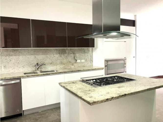 Apartamento de 4 alcobas en venta en Cerros De Suba, Bogotá, 324 m² · foto 8 de 24