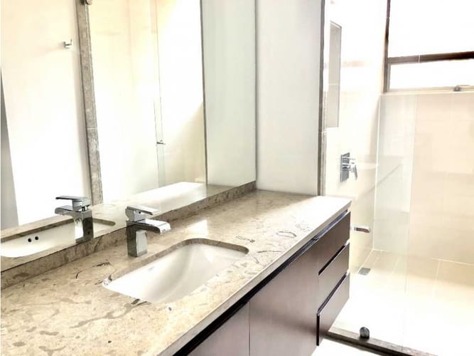 Apartamento de 4 alcobas en venta en Cerros De Suba, Bogotá, 324 m² · foto 18 de 24