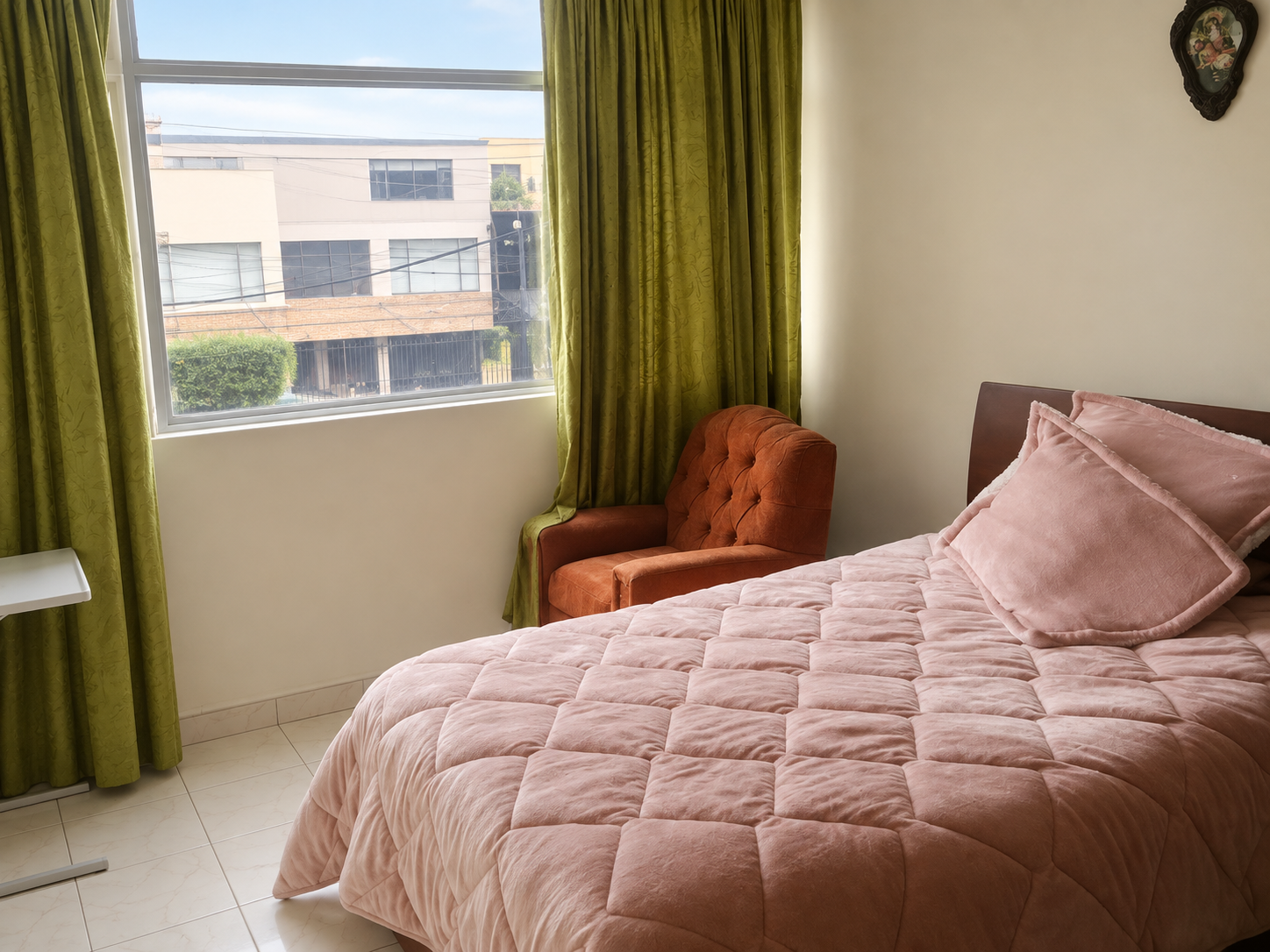 Casa en venta en Engativá, Bogotá · foto 2 de 17
