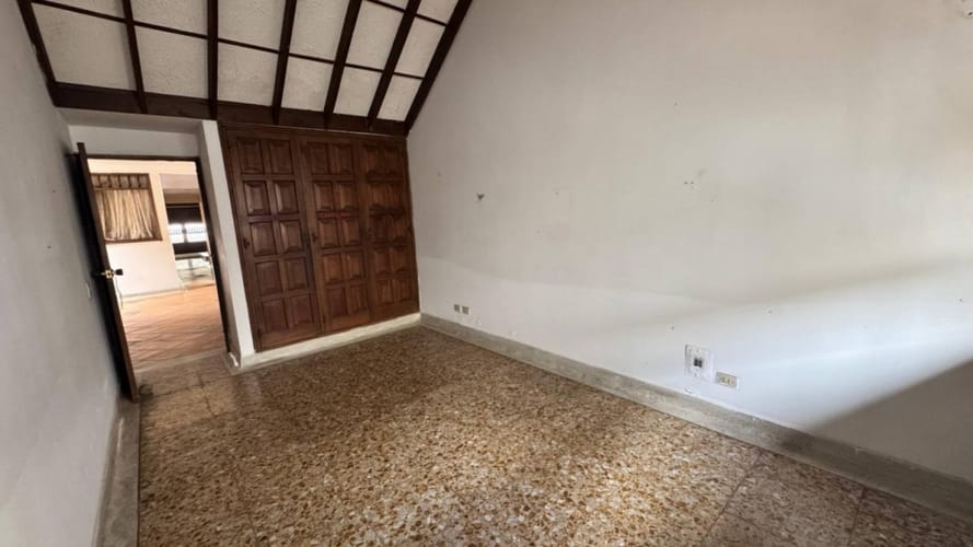 Casa en venta en Altico, Neiva, 310 m² · foto 5 de 12