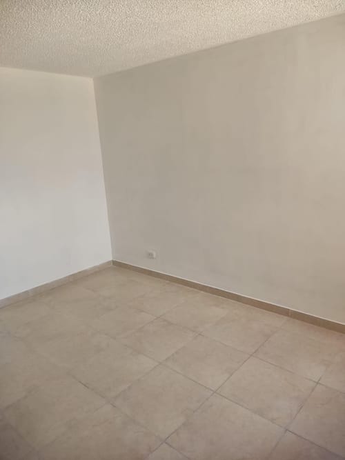Apartamento de 3 alcobas en venta en Prado De Las Vegas Et. Ii, Soacha, 52 m² · foto 3 de 11
