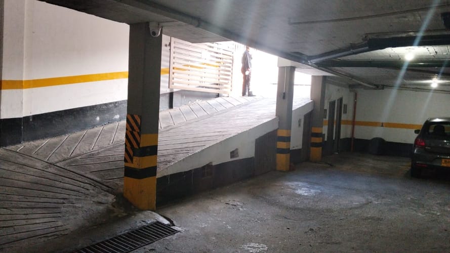 Apartamento en venta en Santa Barbara, Bogotá · foto 7 de 24