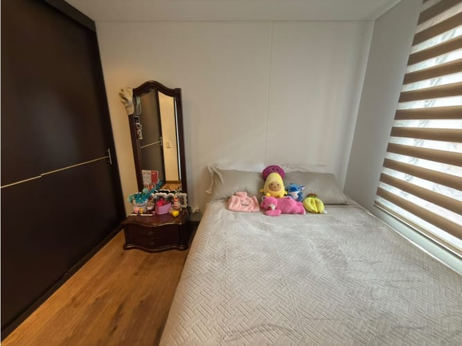Apartamento de 3 alcobas en venta en Ciudad Salitre Oriental, Bogotá, 112 m² · foto 8 de 11