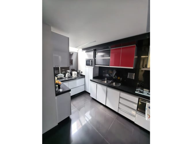 Casa de 2 alcobas en venta en La Floresta, Bogotá, 268 m² · foto 13 de 24
