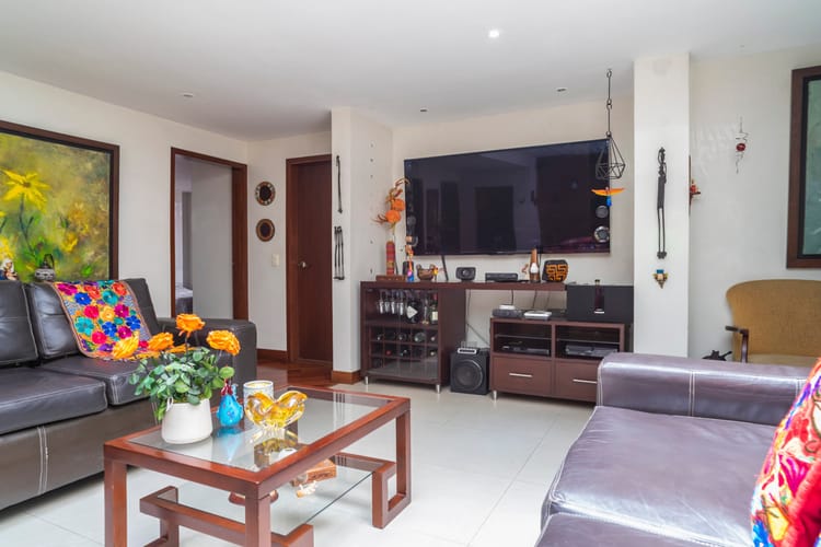 Apartamento de 3 alcobas en venta en Antiguo Country, Bogotá, 160 m² · foto 2 de 24