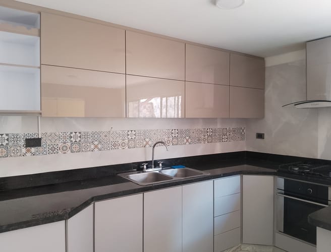 Casa de 3 alcobas en venta en Cañaveral, Floridablanca, 140 m² · foto 2 de 6