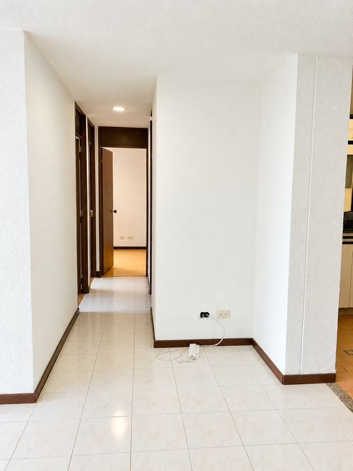 Apartamento de 3 alcobas en venta en Pinar De Suba, Bogotá, 50 m² · foto 5 de 12