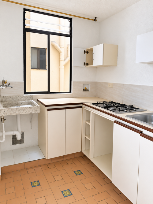 Apartamento de 3 alcobas en venta en Pinar De Suba, Bogotá, 50 m² · foto 3 de 12