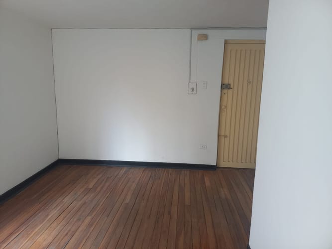 Apartaestudio en venta en Santa Fe, Bogotá, 38 m² · foto 5 de 5