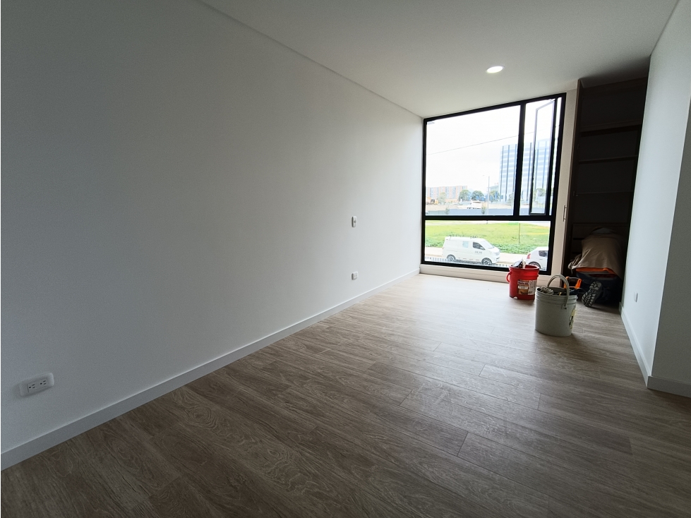 Apartamento en venta en Lagos De Torca, Bogotá · foto 2 de 14