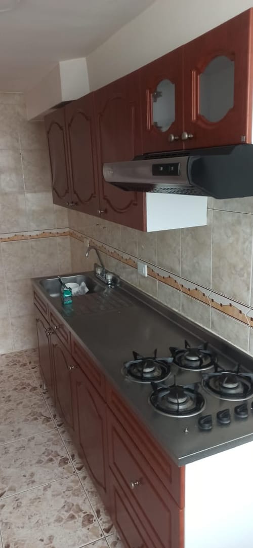 Apartamento de 3 alcobas en arriendo en Ciudad Alsacia, Bogotá, 44 m² · foto 10 de 19