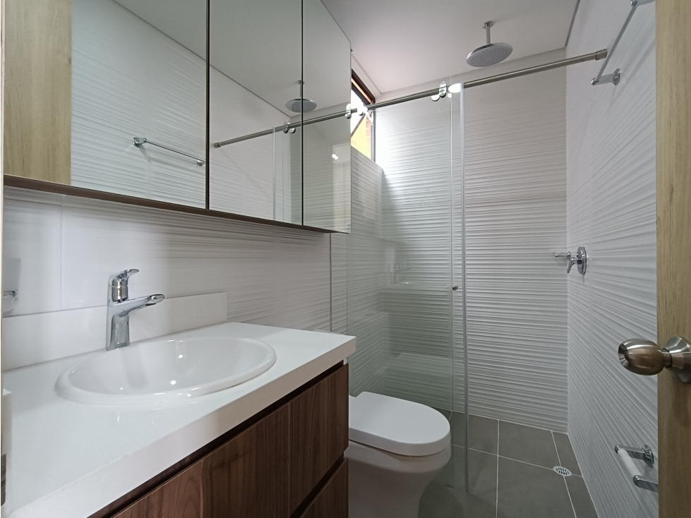 Apartamento en venta en Lagos De Torca, Bogotá · foto 8 de 14