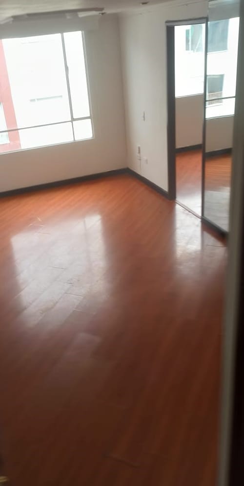 Apartamento de 3 alcobas en arriendo en Ciudad Alsacia, Bogotá, 44 m² · foto 12 de 19