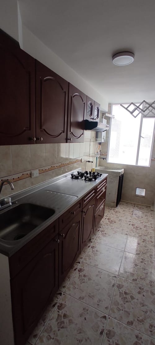 Apartamento de 3 alcobas en arriendo en Ciudad Alsacia, Bogotá, 44 m² · foto 15 de 19