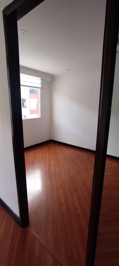 Apartamento de 3 alcobas en arriendo en Ciudad Alsacia, Bogotá, 44 m² · foto 18 de 19