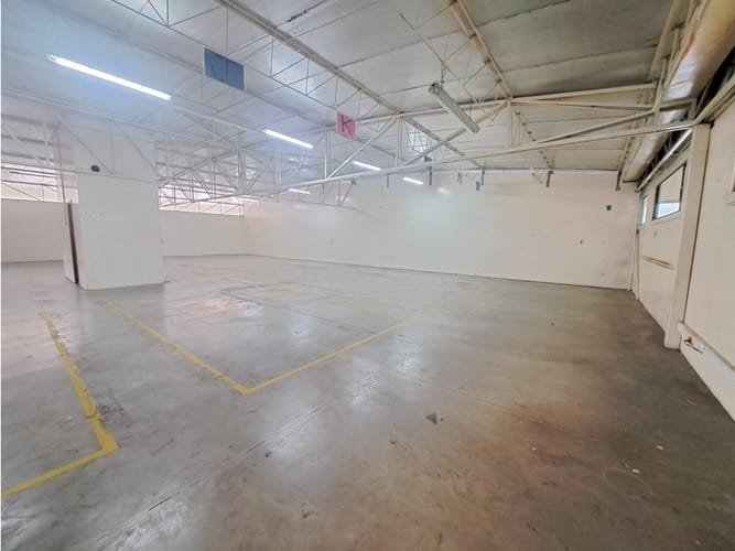 Bodega en arriendo en Siberia, Cota, 2384 m² · foto 7 de 23