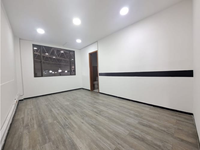 Bodega en arriendo en Siberia, Cota, 2384 m² · foto 11 de 23