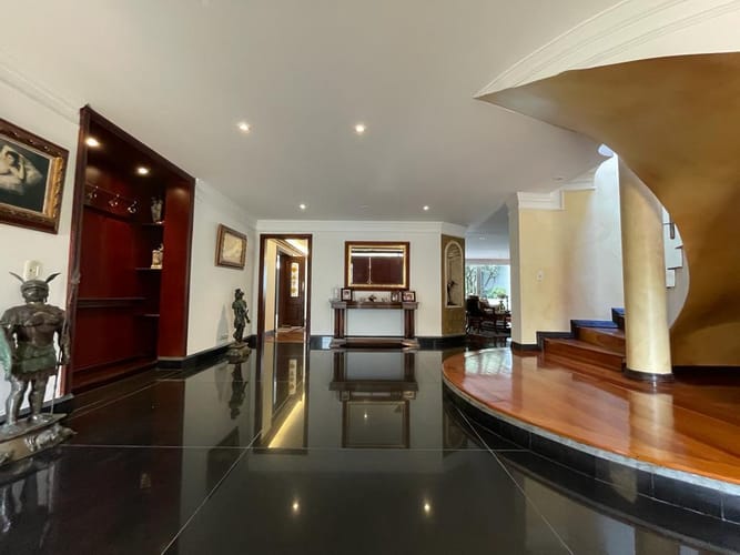Casa de 4 alcobas en venta en Santa Ana Oriental, Bogotá, 620 m² · foto 20 de 24
