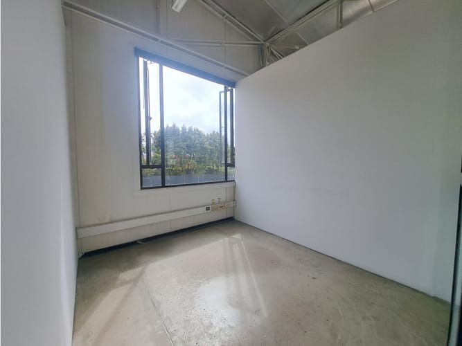 Bodega en arriendo en Siberia, Cota, 2384 m² · foto 16 de 23