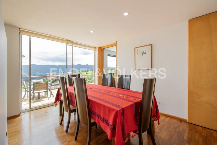 Casa de 4 alcobas en arriendo en Aposentos, Sopó, 390 m² · foto 6 de 20