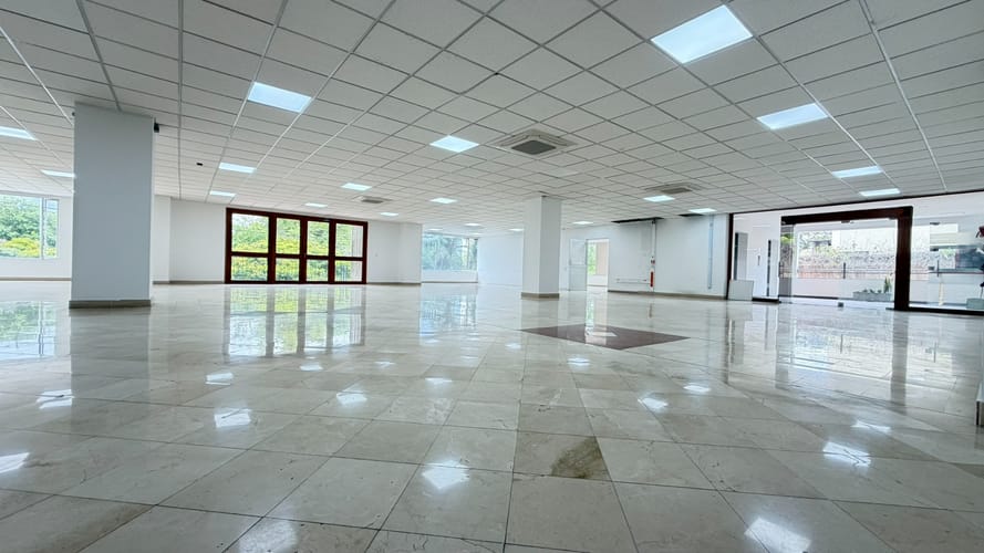Oficina en arriendo en San Pedro, Cali, 500 m² · foto 6 de 21