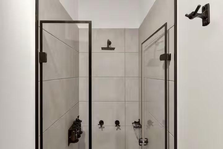 Apartaestudio en venta en Chico Norte, Bogotá, 19 m² · foto 9 de 16