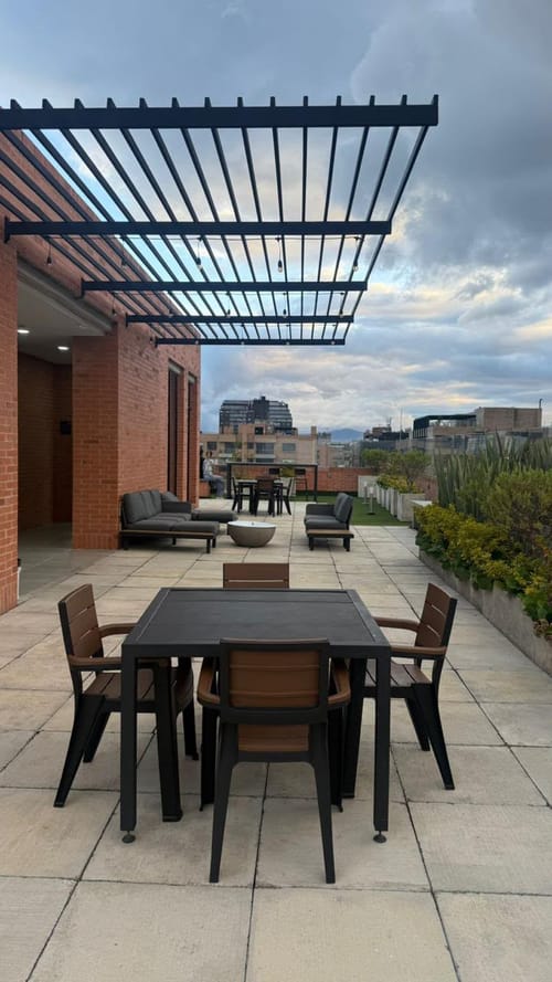 Apartaestudio en venta en Chico Norte, Bogotá, 19 m² · foto 13 de 16