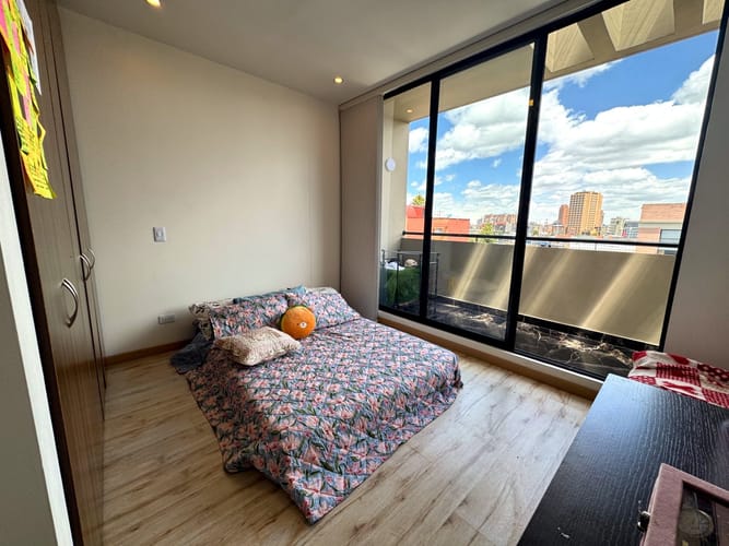 Apartamento de 2 alcobas en venta en Spring, Bogotá, 125 m² · foto 8 de 14