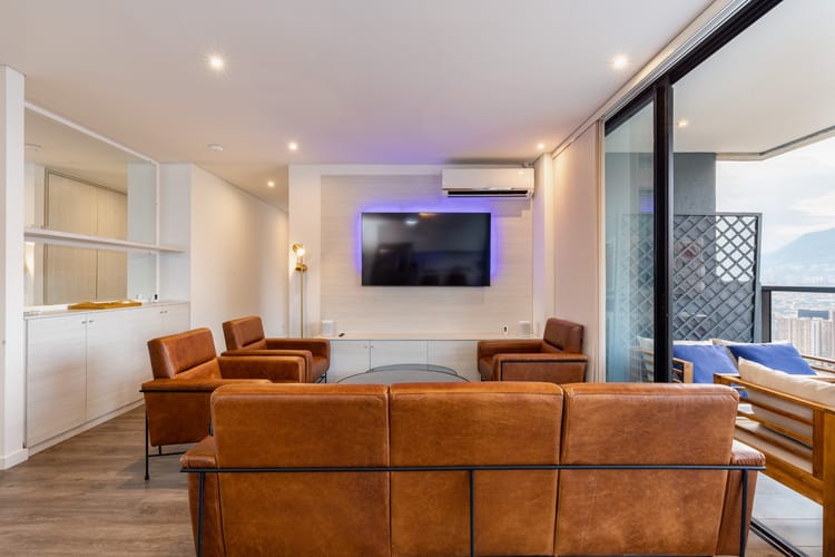 Apartamento de 3 alcobas en venta en El Poblado, Medellín, 103 m² · foto 5 de 24