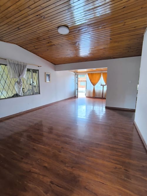 Lote en venta en Santa Lucia, Chía, 680 m² · foto 2 de 22