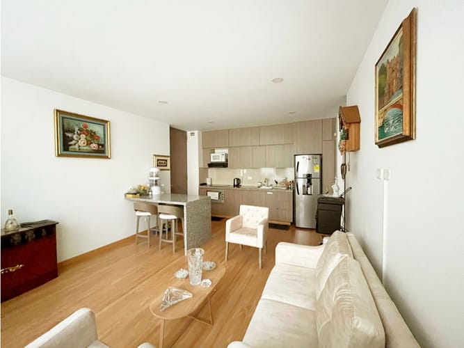 Apartaestudio en venta en Santa Barbara, Bogotá, 47 m² · foto 2 de 14