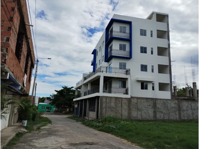 Apartamento de 2 alcobas en venta en Girardot, Girardot, 60 m² · foto 2 de 24