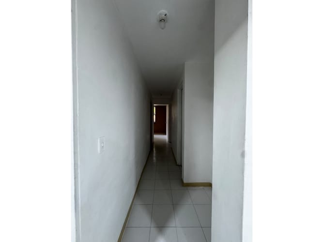 Apartamento de 3 alcobas en arriendo en San Juan Bautista, Itagüí, 110 m² · foto 9 de 15