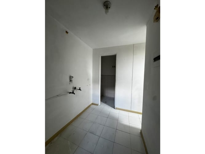 Apartamento de 3 alcobas en arriendo en San Juan Bautista, Itagüí, 110 m² · foto 12 de 15