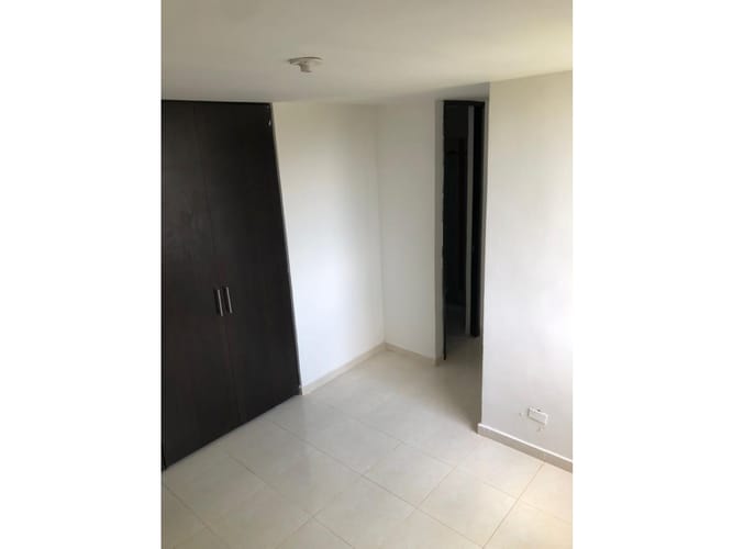 Apartamento de 3 alcobas en venta en El Salado, Ibagué, 58 m² · foto 7 de 9