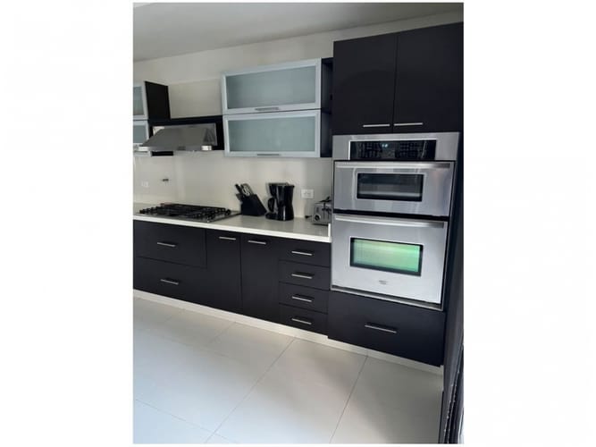 Casa de 5 alcobas en venta en Los Balsos, Envigado, 488 m² · foto 8 de 18