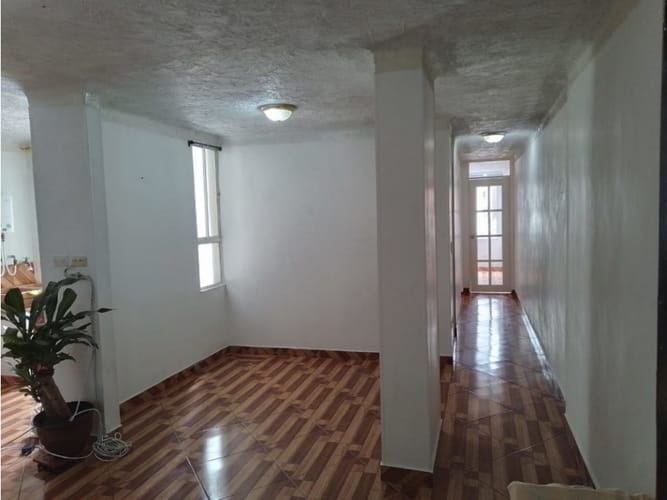 Apartamento de 2 alcobas en arriendo en Villanueva, Medellín, 55 m² · foto 3 de 9