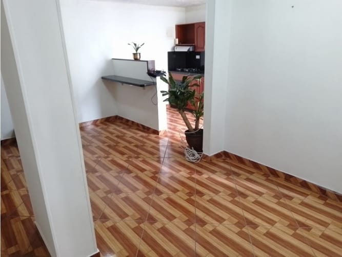 Apartamento de 2 alcobas en arriendo en Villanueva, Medellín, 55 m² · foto 4 de 9