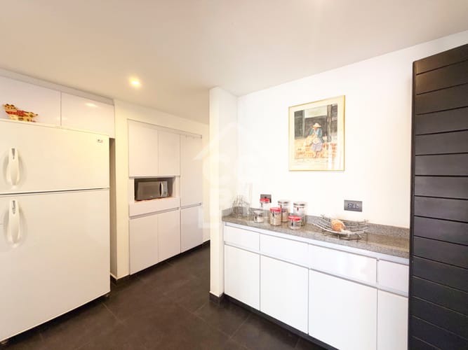 Apartamento de 3 alcobas en venta en Chico Norte, Bogotá, 152 m² · foto 6 de 24