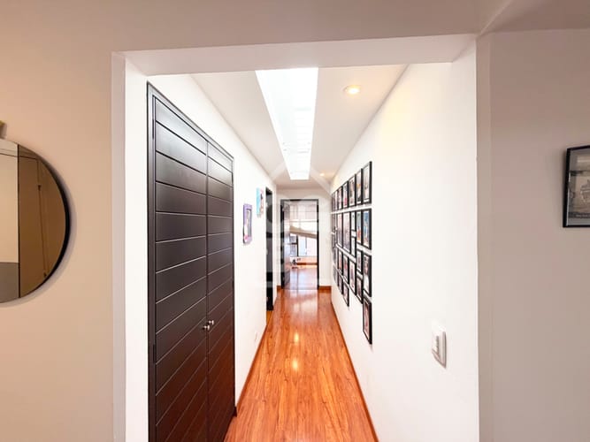 Apartamento de 3 alcobas en venta en Chico Norte, Bogotá, 152 m² · foto 16 de 24