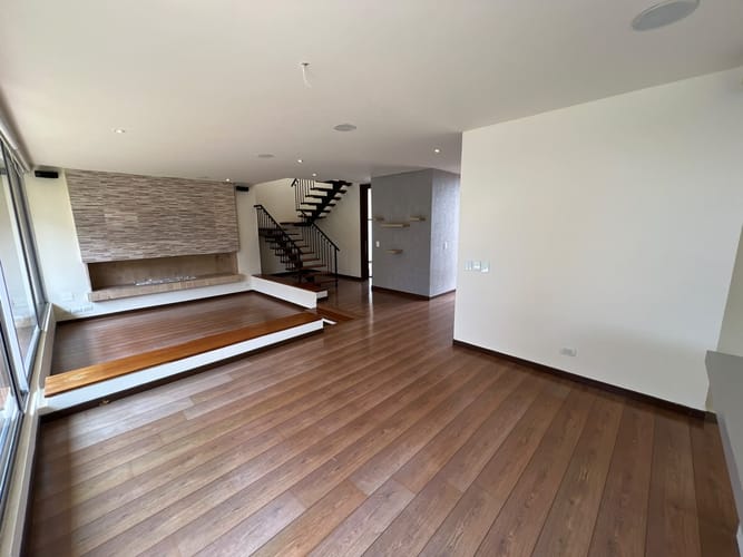 Casa de 4 alcobas en venta en Chuntame, Cajicá, 260 m² · foto 12 de 24