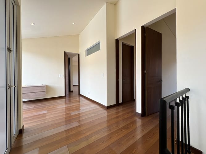 Casa de 4 alcobas en venta en Chuntame, Cajicá, 260 m² · foto 16 de 24