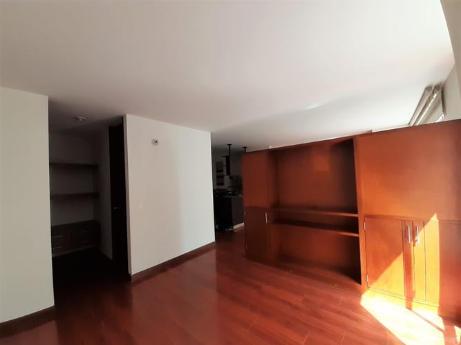 Apartaestudio en venta en Chapinero, Bogotá, 40 m² · foto 4 de 11