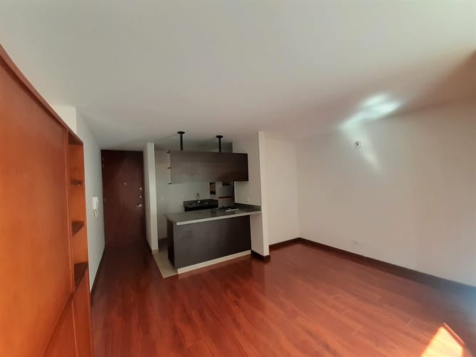 Apartaestudio en venta en Chapinero, Bogotá, 40 m² · foto 6 de 11